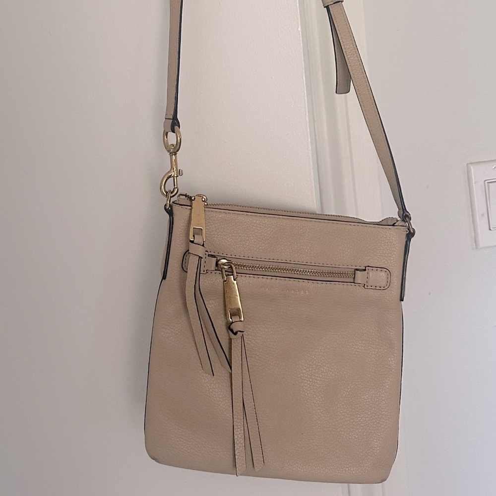 Marx Jacob’s tan satchel purse
